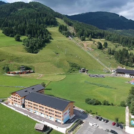 Cooee Alpin Hotel Bad Kleinkirchheim Zewnętrze zdjęcie